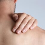 Dolor Cuello Derecho: Causas y Tratamiento