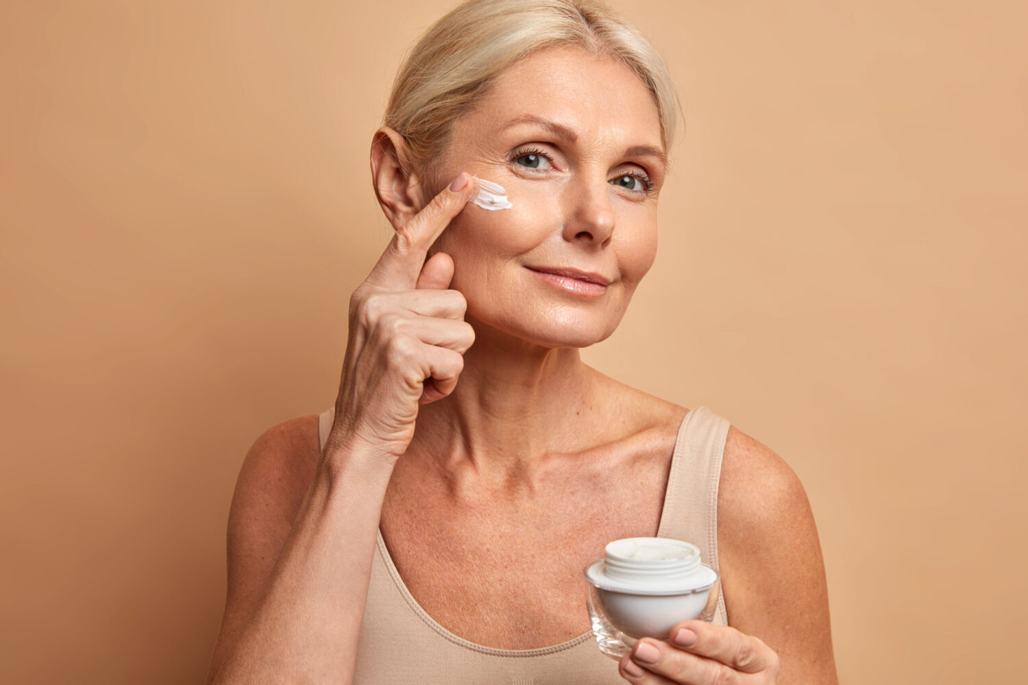 Piel Madura: Cuidados naturales para una belleza radiante